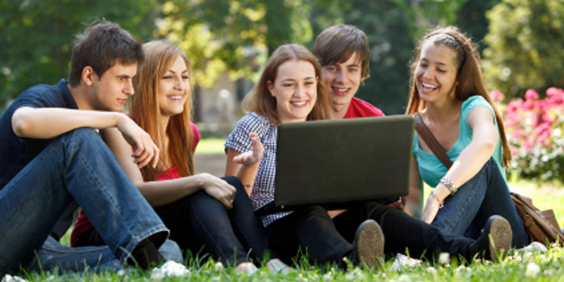 Freshman’s guide to coping with college life mascotpassino 1