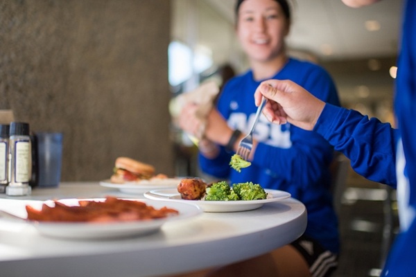 Image of Fresh Food Co campus dining at GVSU.