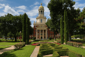 5 Ways To Impress Your Professors at Baylor