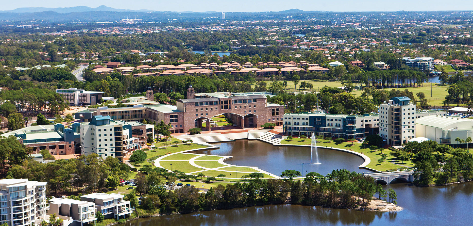10 of the Easiest Courses at Bond University