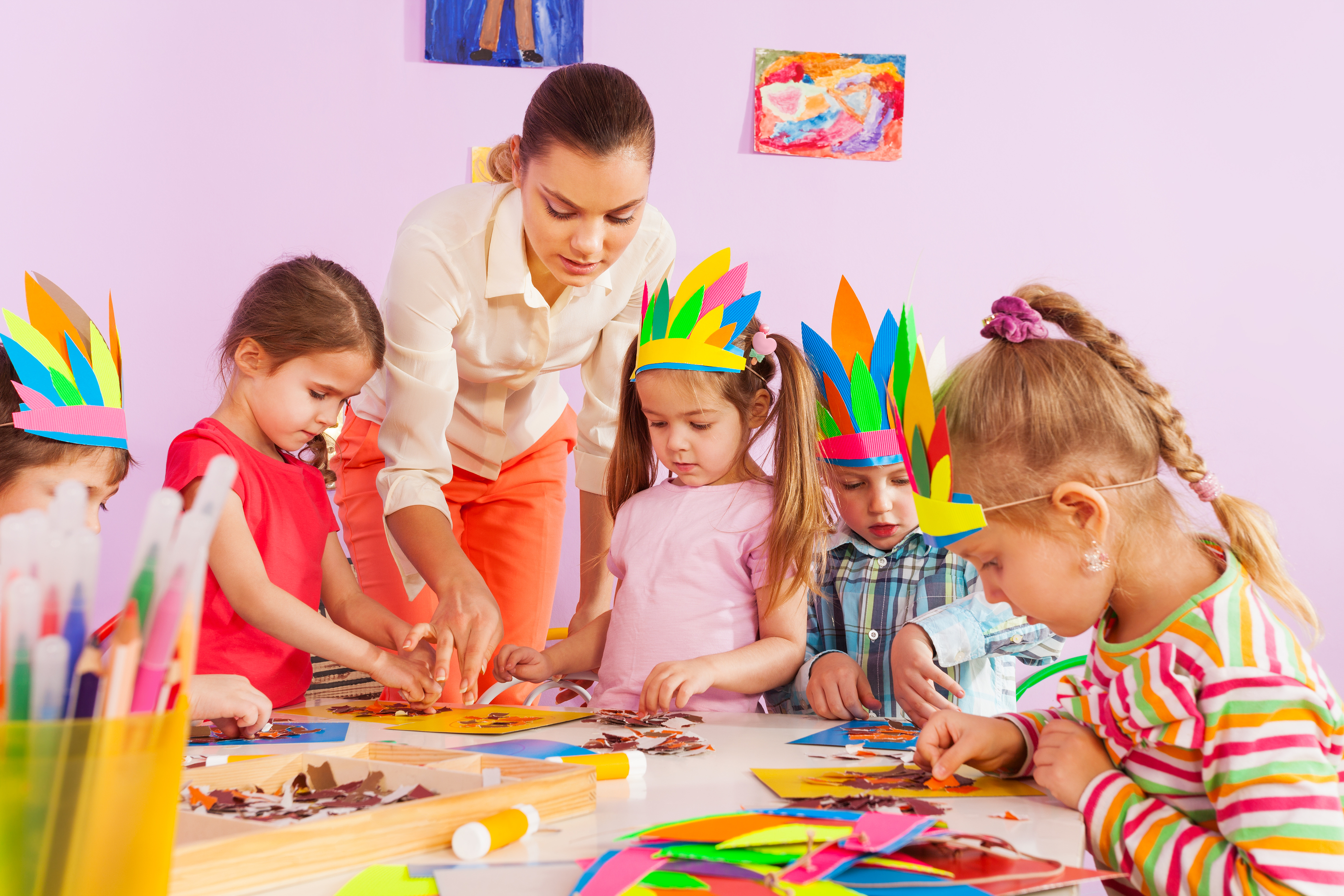 Творческая активность дошкольников. Творчество в детском саду. Дети творчество. Творчество картинки для детей. Творческие способности детей.