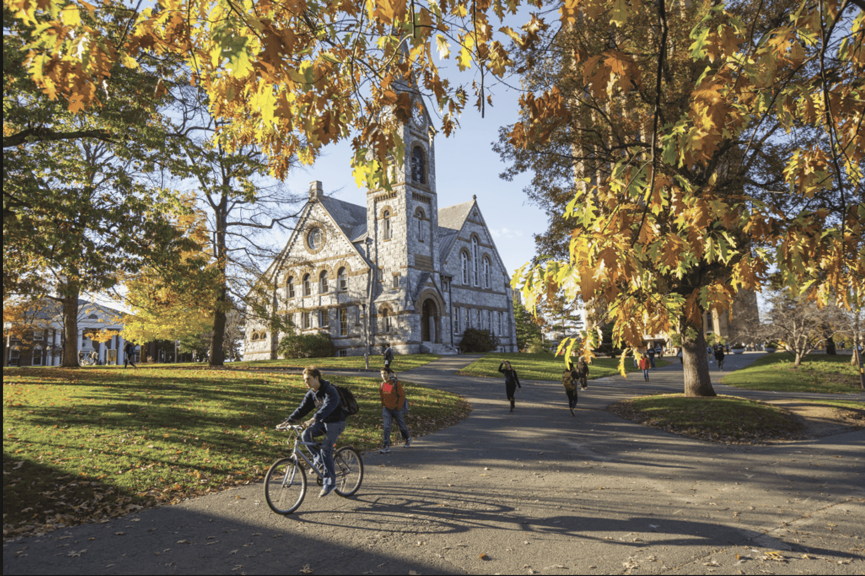 Top 9 Dorms at the University of Massachusetts Amherst OneClass Blog