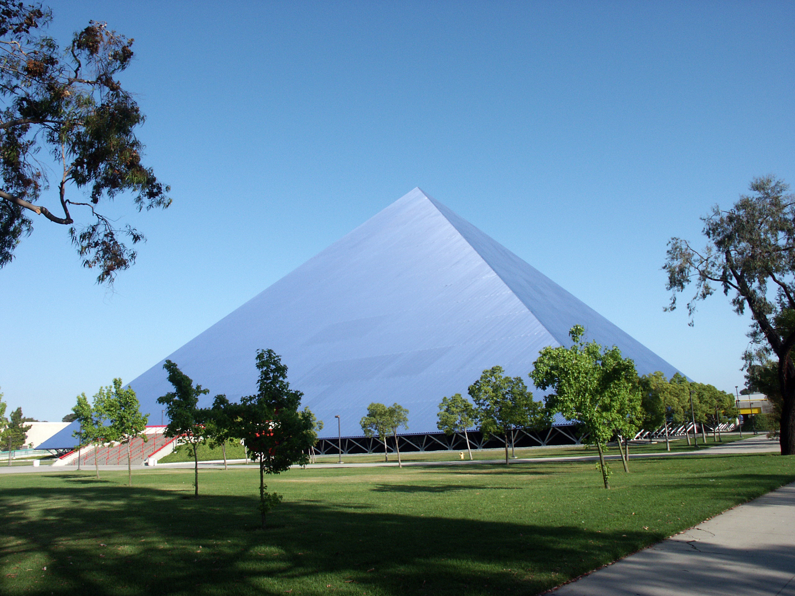 Top 7 Residences At Csu Long Beach Onecl Blog Csu Long Beach Campus