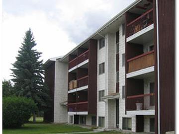 Lakeview Apartments