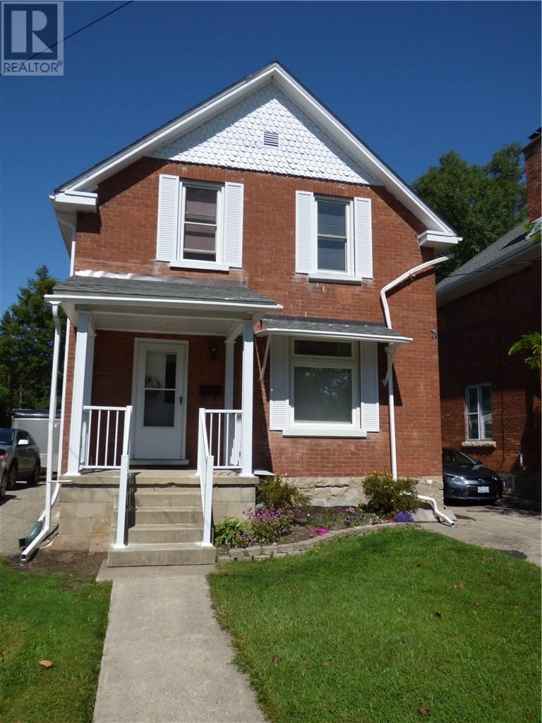 450 Cartier Street