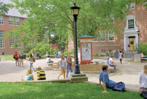 Top 10 Majors Offered at UNH