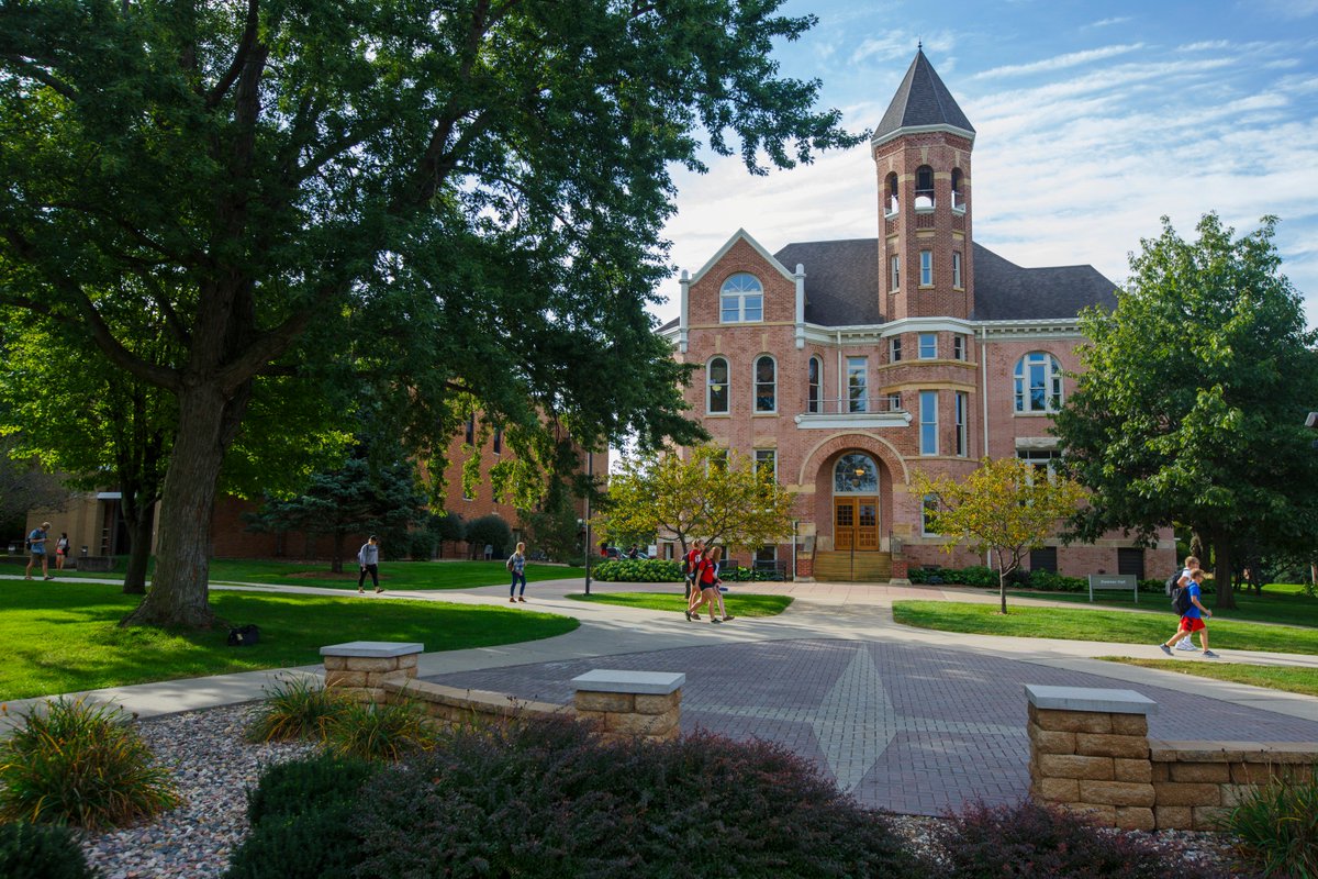 10 of the Coolest Clubs at Northwestern College