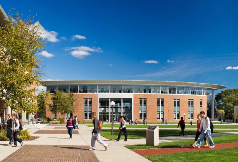 Top 10 Residences at Roger Williams University - OneClass Blog