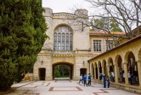 Restaurants and Cafes For Students at the UWA