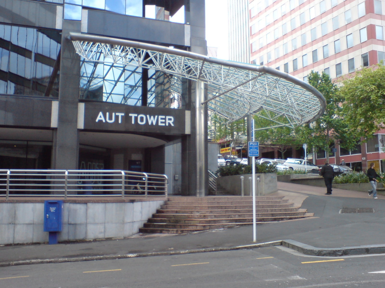10 Coolest Courses at Auckland University of Technology