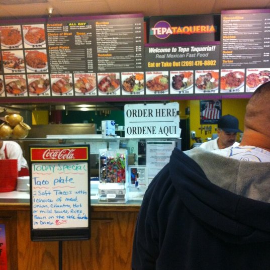 The counter of Tepa Taqueria