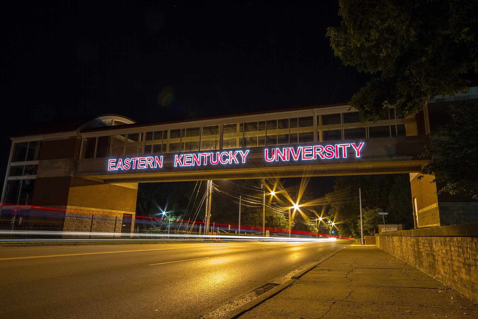 The night view of the skywalk sign at Eastern Kentucky University