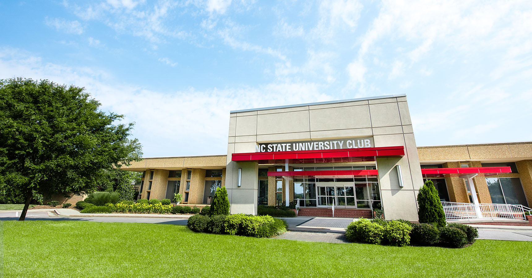 Top 3 Dining Halls at North Carolina State University - OneClass Blog