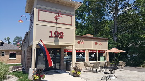 An image of Grinds 122 Café at brockport
