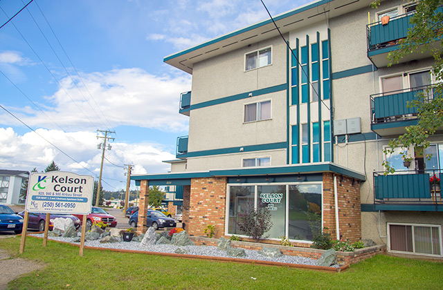 exterior of Kelson Court apartments