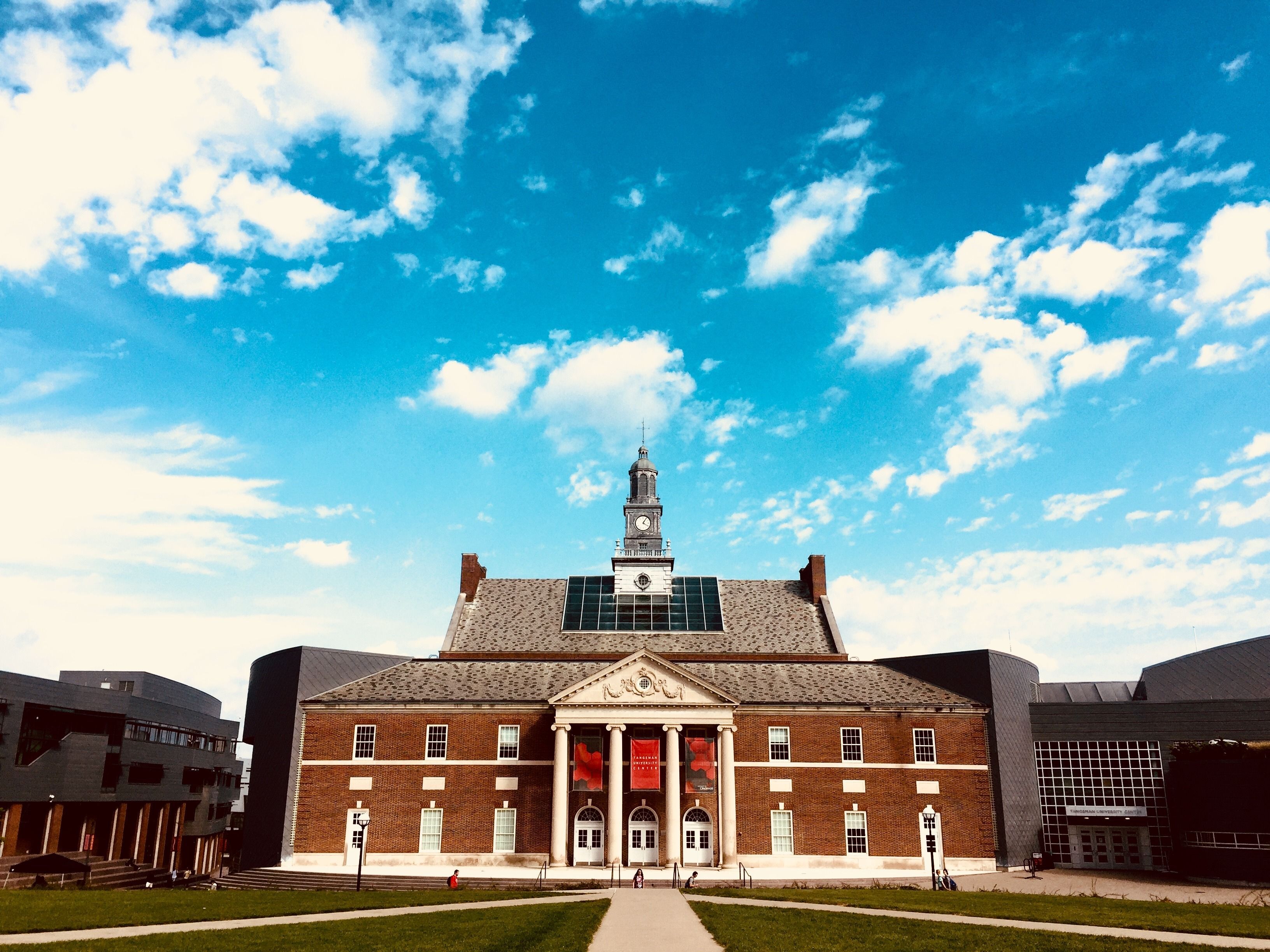 Top 10 Dorms at the University of Cincinnati - OneClass Blog